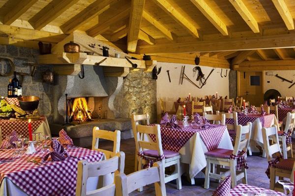 Carlo Magno Hotel 4*