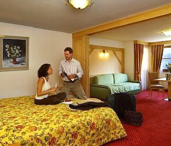 Carlo Magno Hotel Madonna